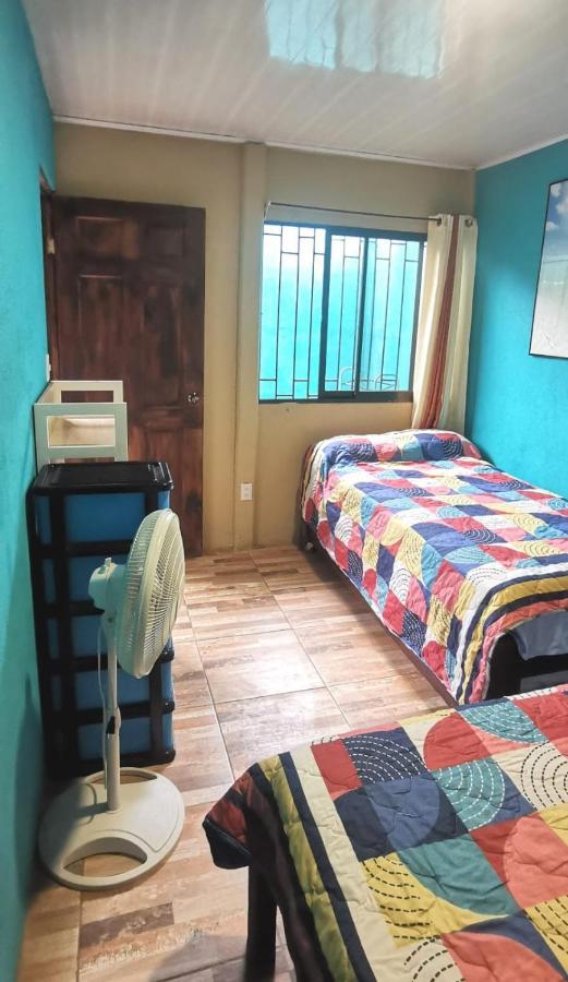 Manta Ray'S Cahuita Apart. Appartement Buitenkant foto